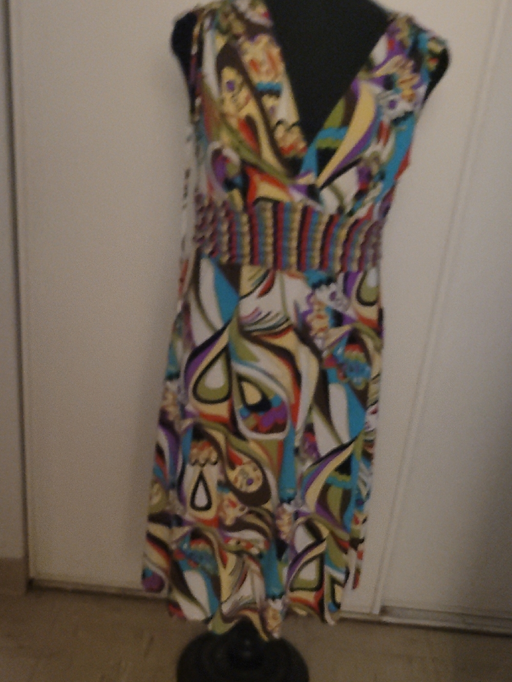 Multicolor V-Neck Sleeveless Women’s Dress